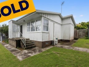 3/15 Carlton Street, Hillsborough, Auckland