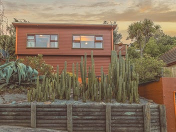 13 Hawkhurst Road, Lyttelton, Lyttelton