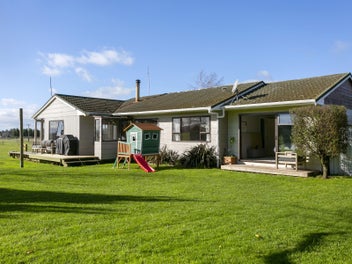 180 White Road, Reporoa