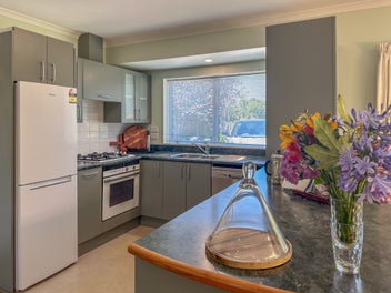 17 Bloomfield Street, Amberley