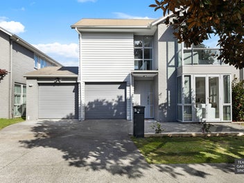 10 Puweto Avenue, Takanini, Auckland