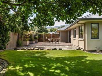 14 Erskine Street, Lake Hayes, Queenstown