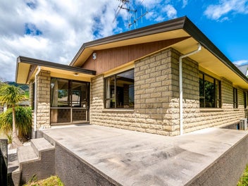 6 Hunter Avenue, Richmond