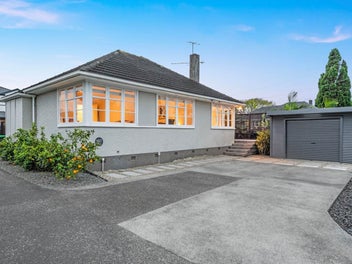 197 Riverside Avenue, Point England, Auckland