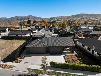 8 Wallis Drive, Cromwell, Cromwell