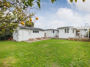 37 Waterloo Crescent, Hokowhitu, Palmerston North