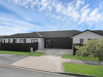 14 Wellfield Drive, Papakura, Papakura
