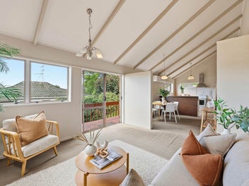 1/34 Shanaway Rise, Hillcrest, Auckland