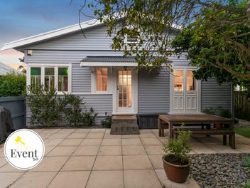 33 Rambler Crescent, Beach Haven, Auckland