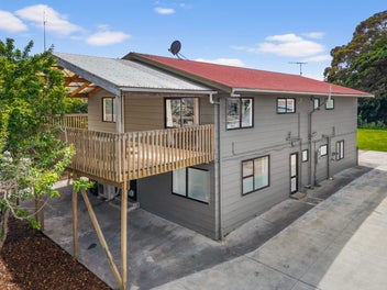 52B Claude Road, Hillpark, Auckland