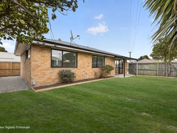 2/63A Mackworth Street, Woolston, Christchurch