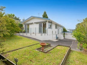 36 Tonkin Drive, Sunnynook, Auckland