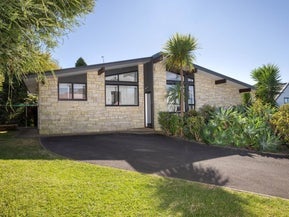 5 Bellfield Place, Bethlehem, Tauranga