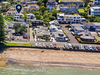 1/1 Valley Road, Browns Bay, Auckland