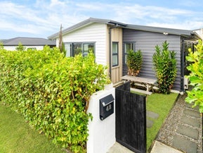 42 Liberation Road, Papakura