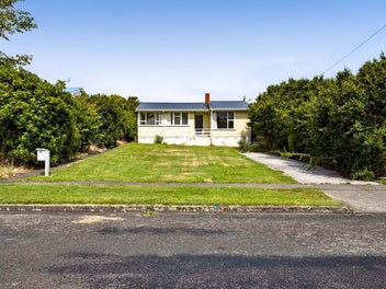 97 Brecon Road, Stratford