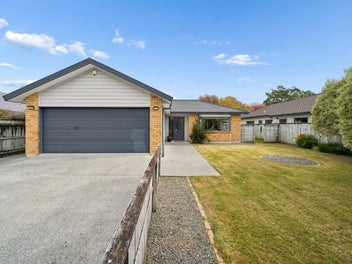 16 Talbot Grove, Trentham, Upper Hutt