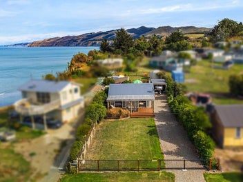 8 Island Terrace, Motunau, Greta Valley