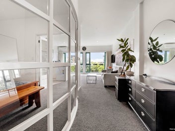 1D/68 Mokoia Road, Birkenhead, Auckland