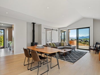 11 Double Cone Road, Jacks Point, Queenstown