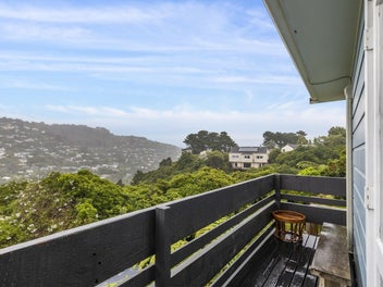 2B Chancellor Way, Crofton Downs, Wellington