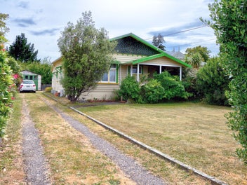 20 Clifton Avenue, Carterton, Carterton