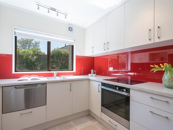 2/38 Martin Street, Monaco, Nelson