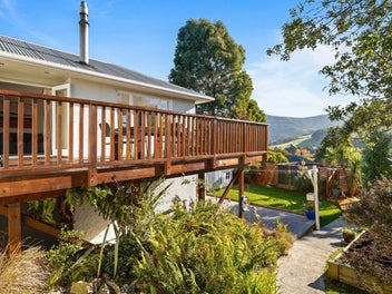 299 Pine Hill Road, Liberton, Dunedin