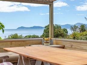 81 Wellington Road, Paekakariki