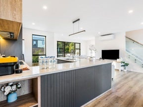 7C Catalina Crescent, Forrest Hill, Auckland