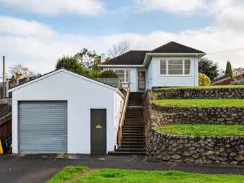 33 East Street, Terrace End, Palmerston North