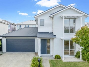 18 Samuel Cassidy Avenue, Swanson, Auckland