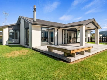 26 Reel Road, Athenree, Waihi Beach