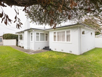 11 Churchill Avenue, Feilding, Feilding