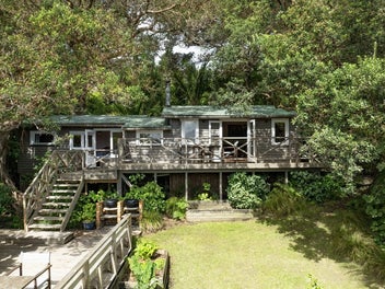 63 Seaview Road, New Lynn