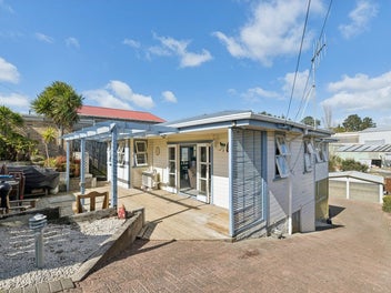 30 Rayner Road, Huntly, Huntly