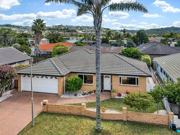 12 Dan Tori Place, Orewa, Orewa