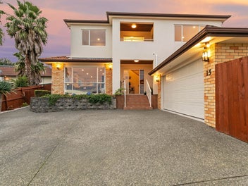 15 Waltham Street, Henderson, Auckland