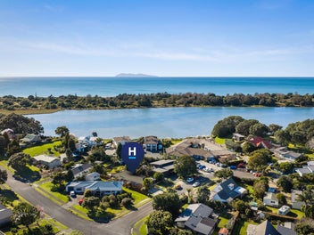 1 Marina Way, Athenree, Katikati