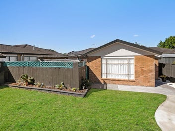 1B Charlenne Close, Ranui, Auckland