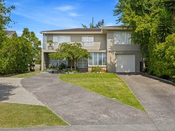 22 Spence Road, Henderson, Auckland