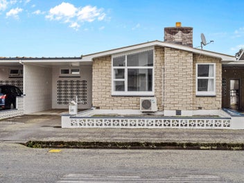 98 Grey Street, Hampstead, Ashburton