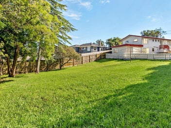 56 Bolton Street, Blockhouse Bay, Auckland