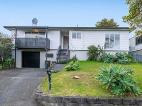 7A The Crescent, Tindalls Beach, Whangaparaoa