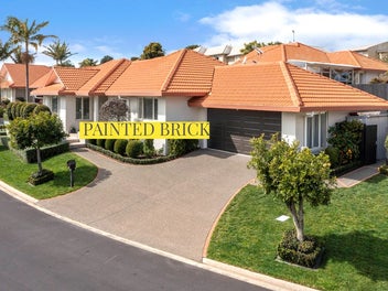 15 Gillett Place, Botany Downs, Auckland