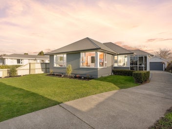 42 Neill Street, Hornby, Christchurch