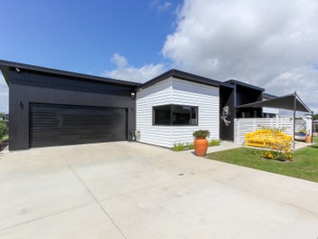 23 Dreaver Drive, Waitara, Waitara