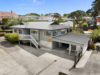 2/30 Howe Street, Howick, Auckland