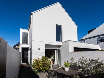 45 Gracefield Avenue, Christchurch Central, Christchurch