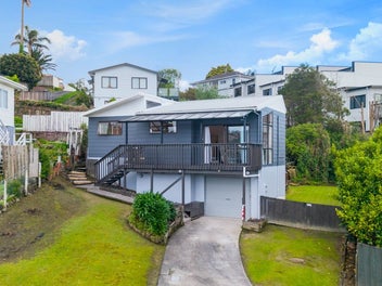 13 Frosses Place, Massey, Auckland
